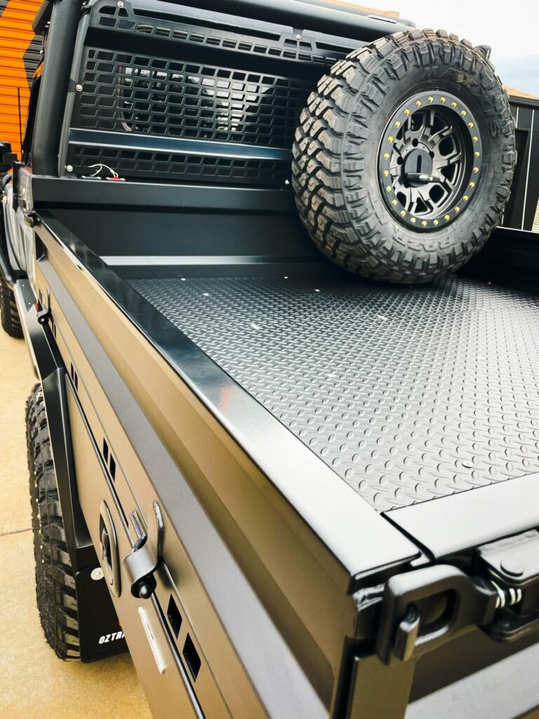 Protective capping on sideboards