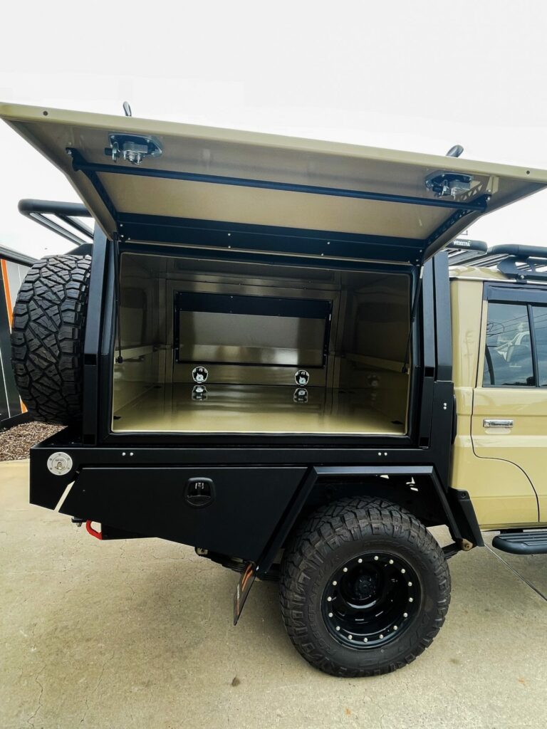 Sandy T OzTrack Custom Opened Canopy